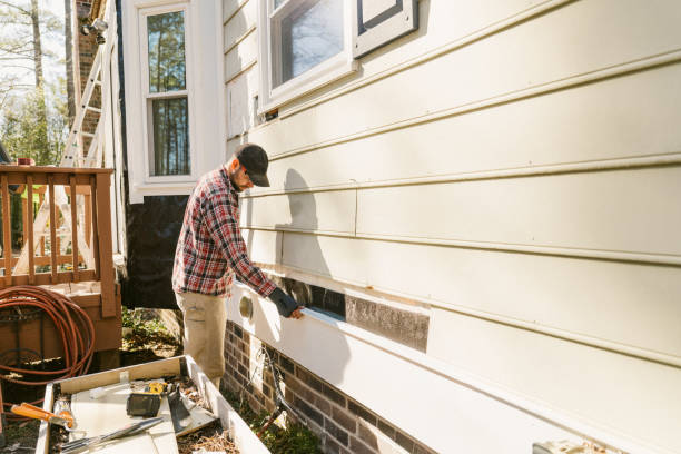 Trusted Emergency Siding Repair service in Newington, CT - Creative Siding